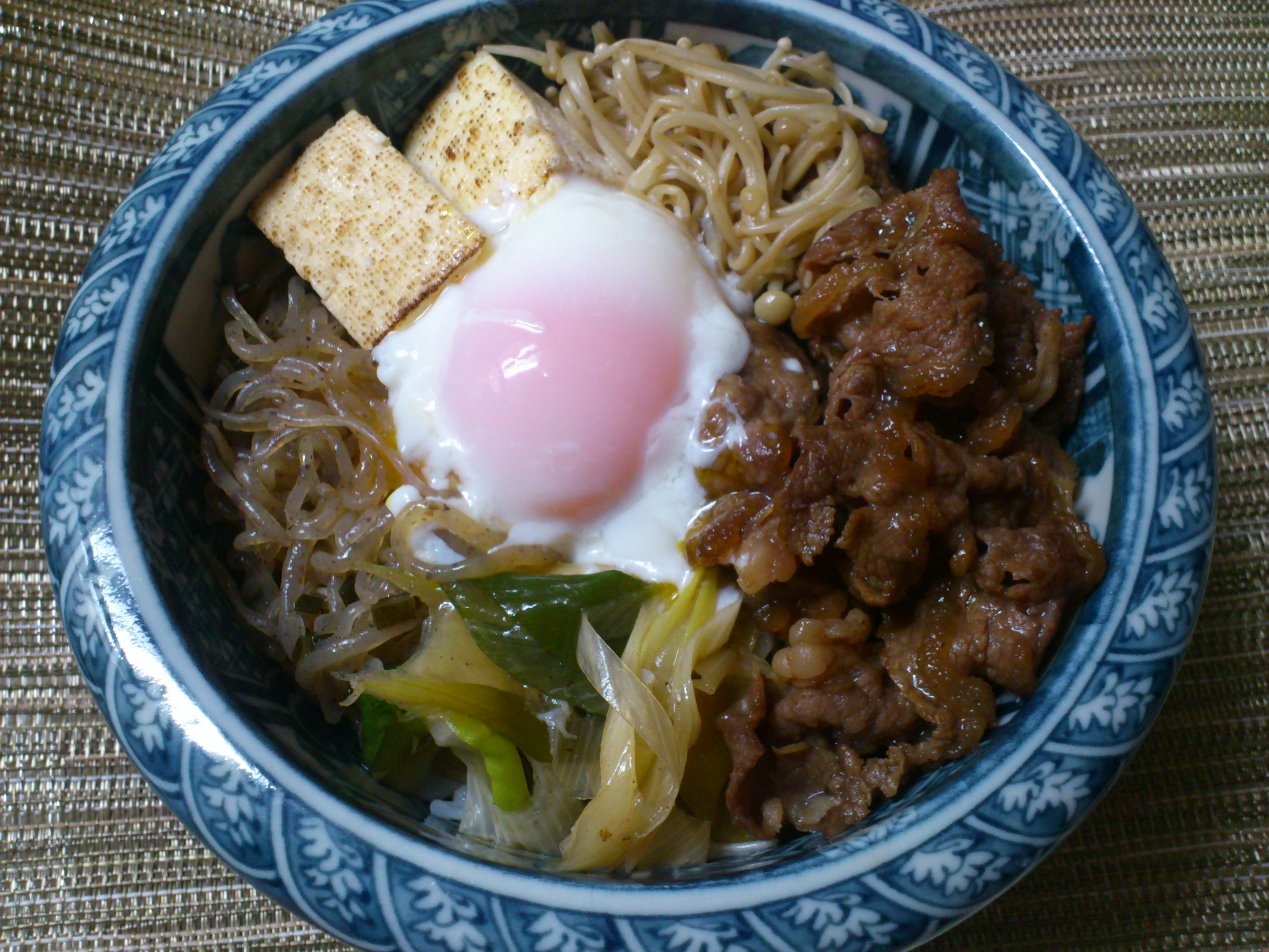 ツラミの塩すき焼き丼